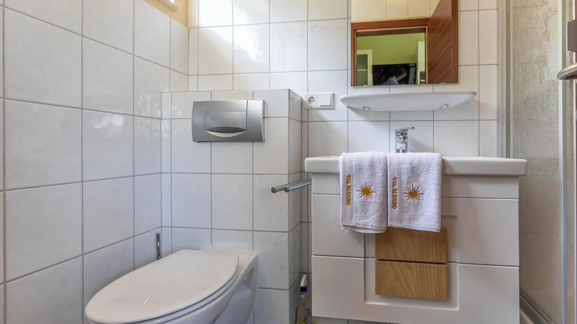 Alsano, No 2 Apartment Basic