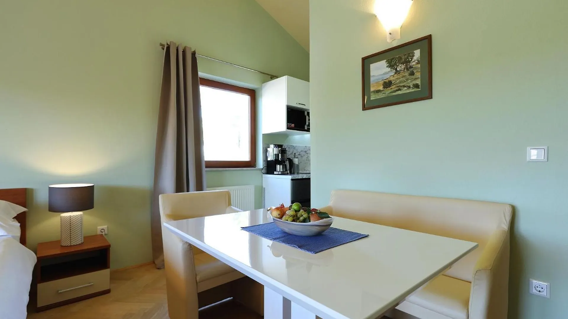 Alsano, No 2 Apartment Basic 0*,  Croatia