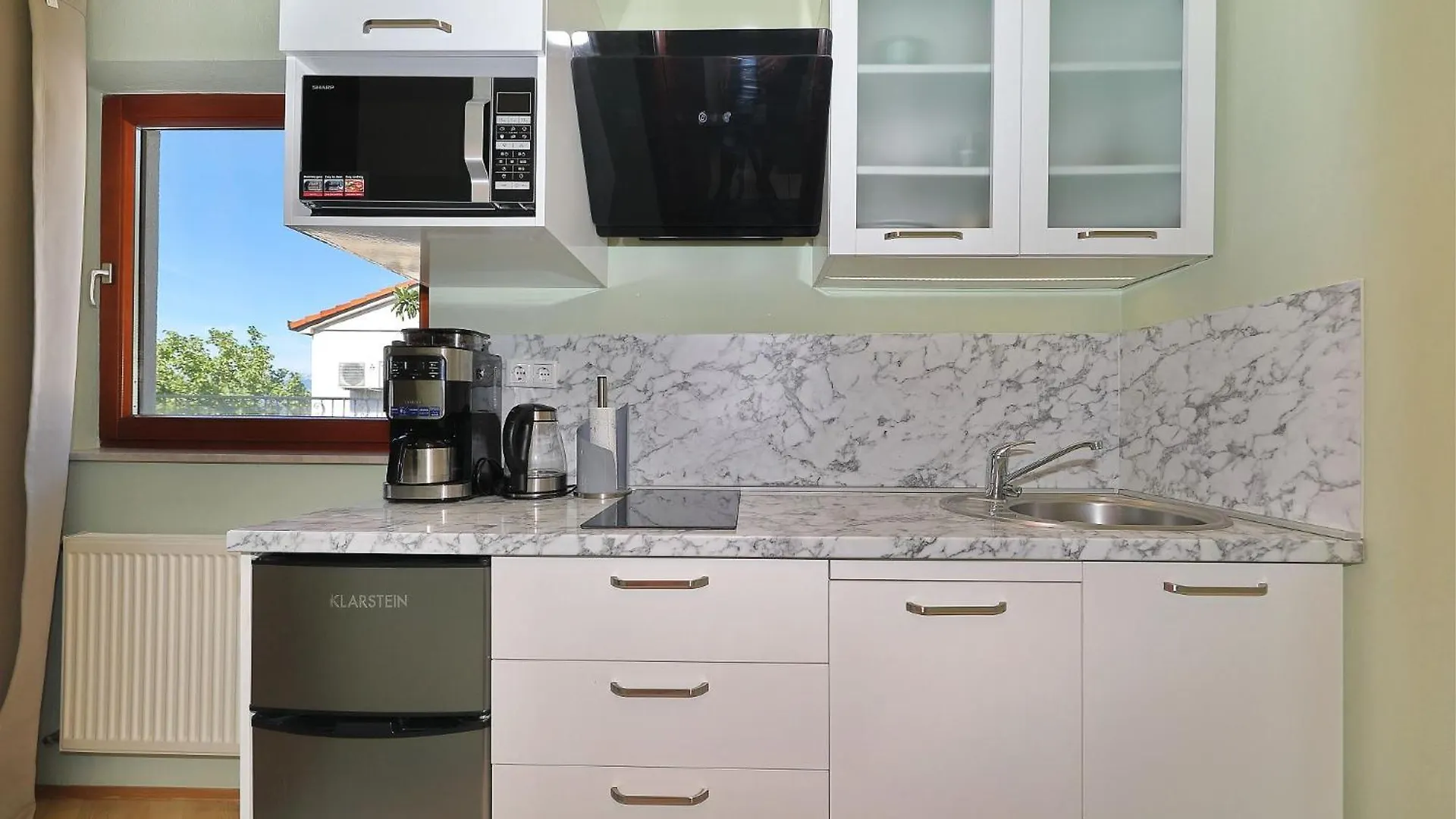 Alsano, No 2 Apartment Basic 0*,  Croatia